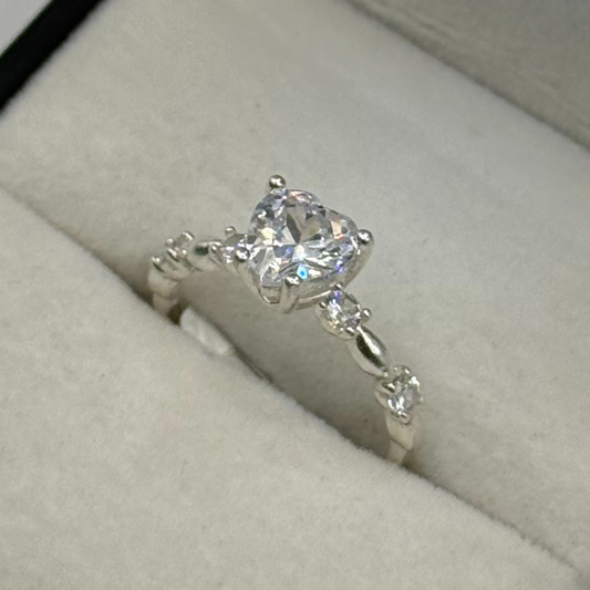 CZ Heart Cluster Ring Oppulence