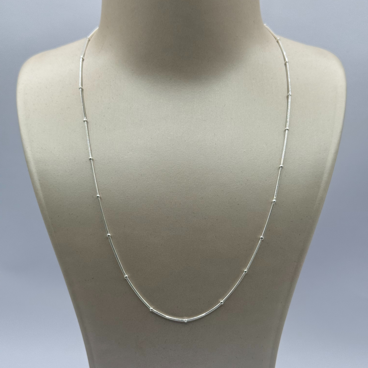 SILVER SNAKE 16" 1MM NECKLACE Oppulence