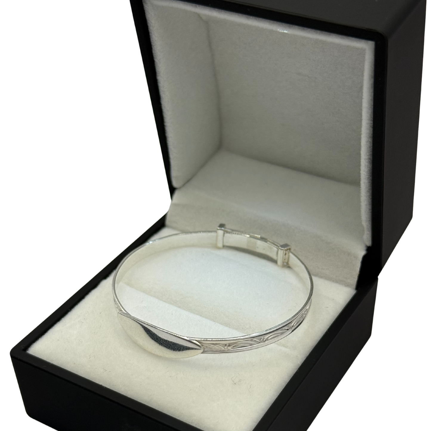 SILVER PAT OVAL BABY BANGLE Oppulence