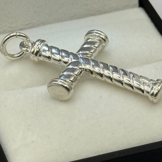 SILVER CROSS SPIRAL PENDANT Oppulence