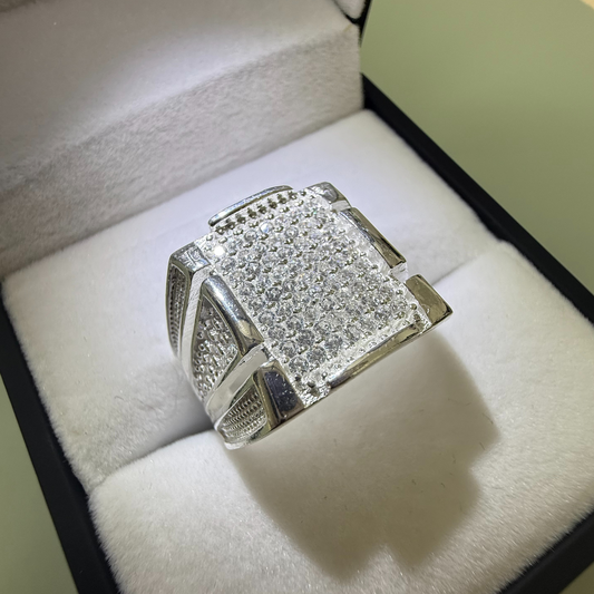 SQUARE CZ DIAMOND RING Oppulence