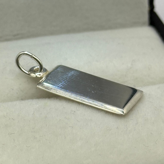 SILVER RECTANGLE DOG TAG PENDANT Oppulence