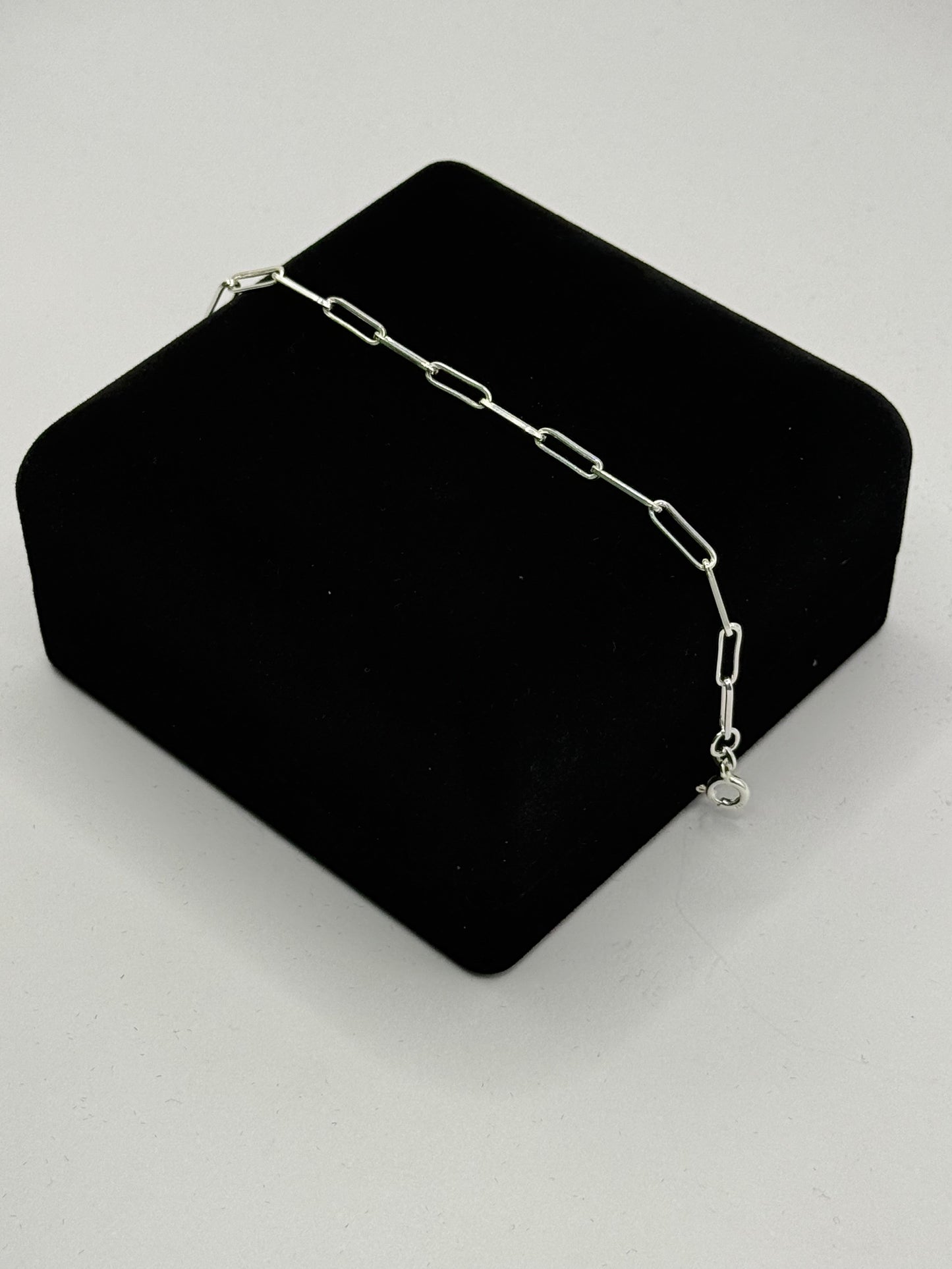 SILVER FETTER LONG LINK 7" BRACELET Oppulence