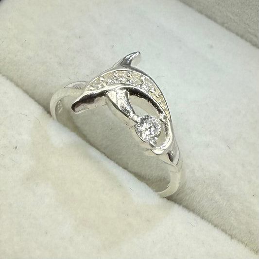 DOLPHIN CZ DIAMOND RING Oppulence
