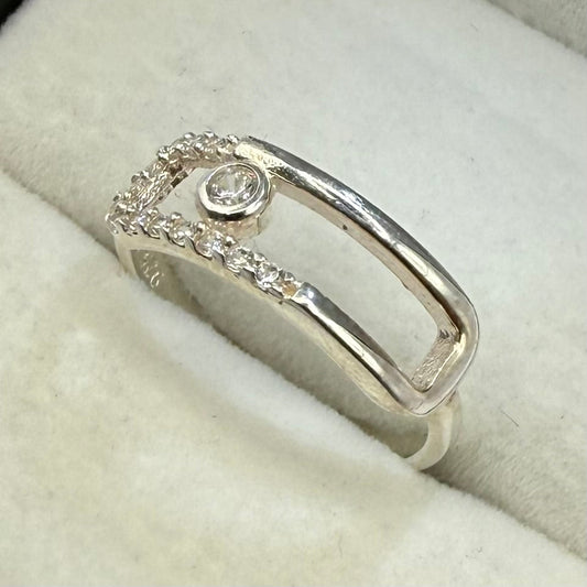 CUBOID CZ DIAMOND RING Oppulence