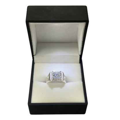 SQUARE CUT DIAMOND PRINCESS CZ RING Oppulence