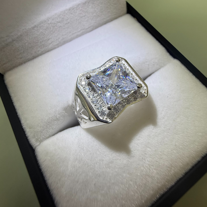 SQUARE CUT DIAMOND PRINCESS CZ RING Oppulence