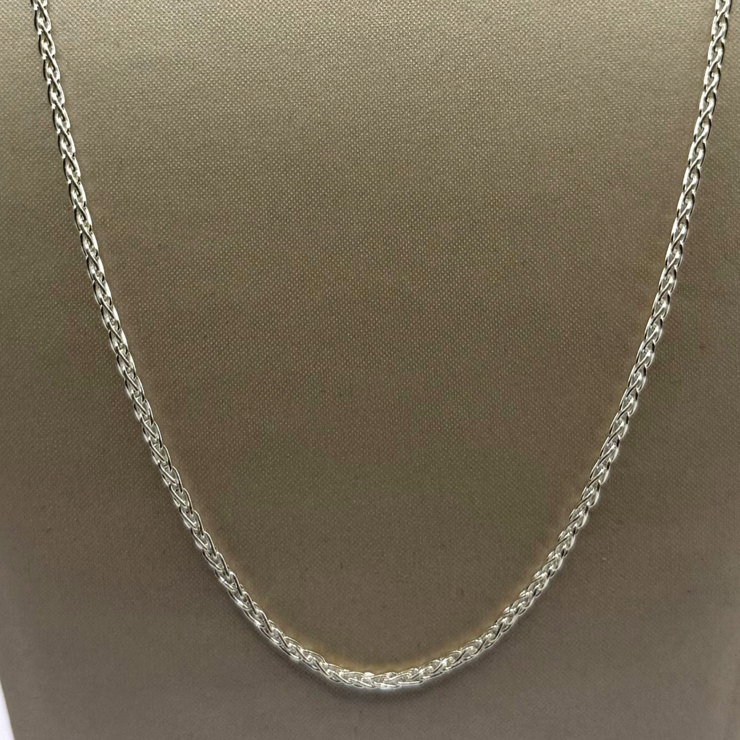 SILVER OVAL BELCHER NECKLACE 18" Oppulence