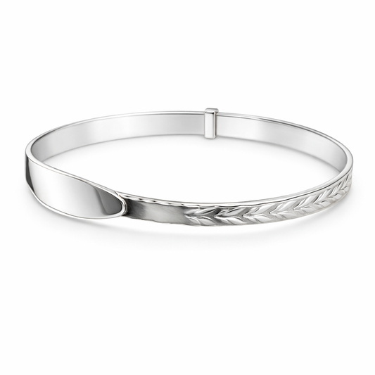 Swirl Patterned Engravable Baby Bangle Oppulence