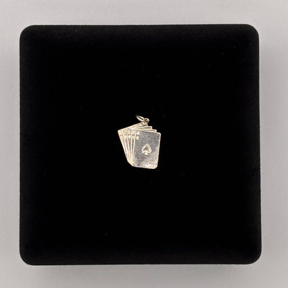 Oppulence Charm Collection Oppulence