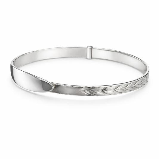 Midnight Star Engravable Patterned Baby Bangle