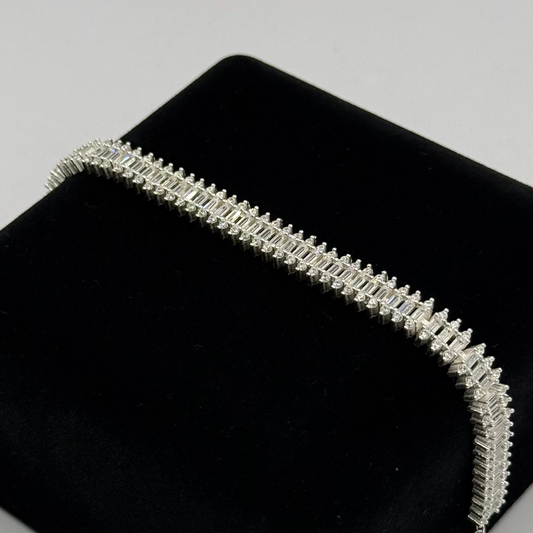 CZ BAGUETTE DIAMOND BRACELET Oppulence