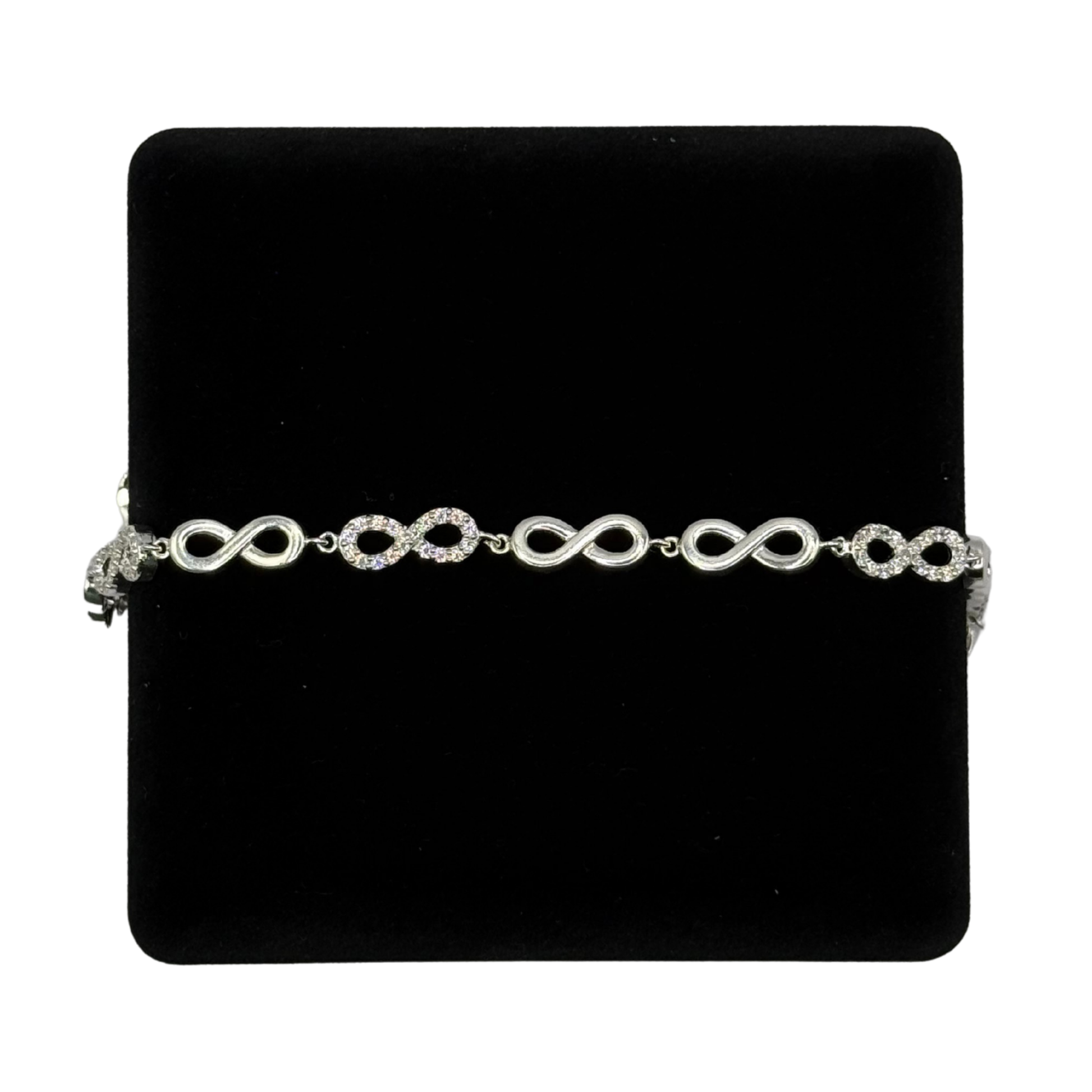 INFINITY LOOP CZ DIAMOND BRACELET Oppulence