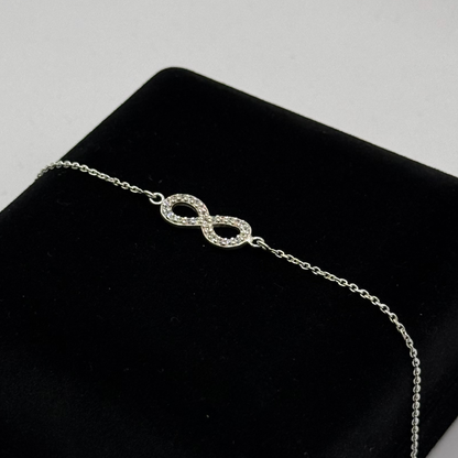 SINGLE INFINITY LOOP CZ DIAMOND BRACELET Oppulence