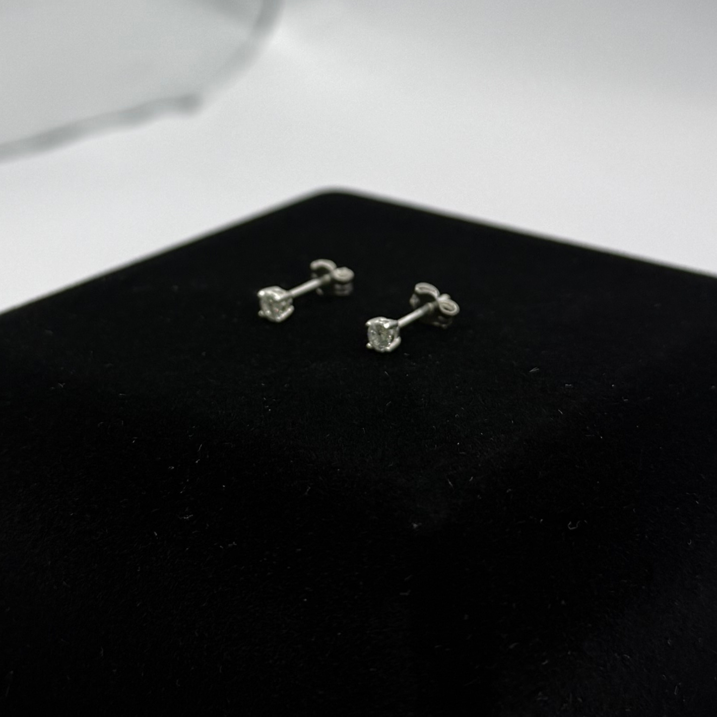 CZ DIAMOND CLAW EARRINGS Oppulence