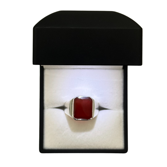 SQUARE RUBY SILVER RING Oppulence