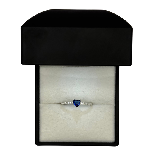 BLUE HEART CZ DIAMOND RING Oppulence