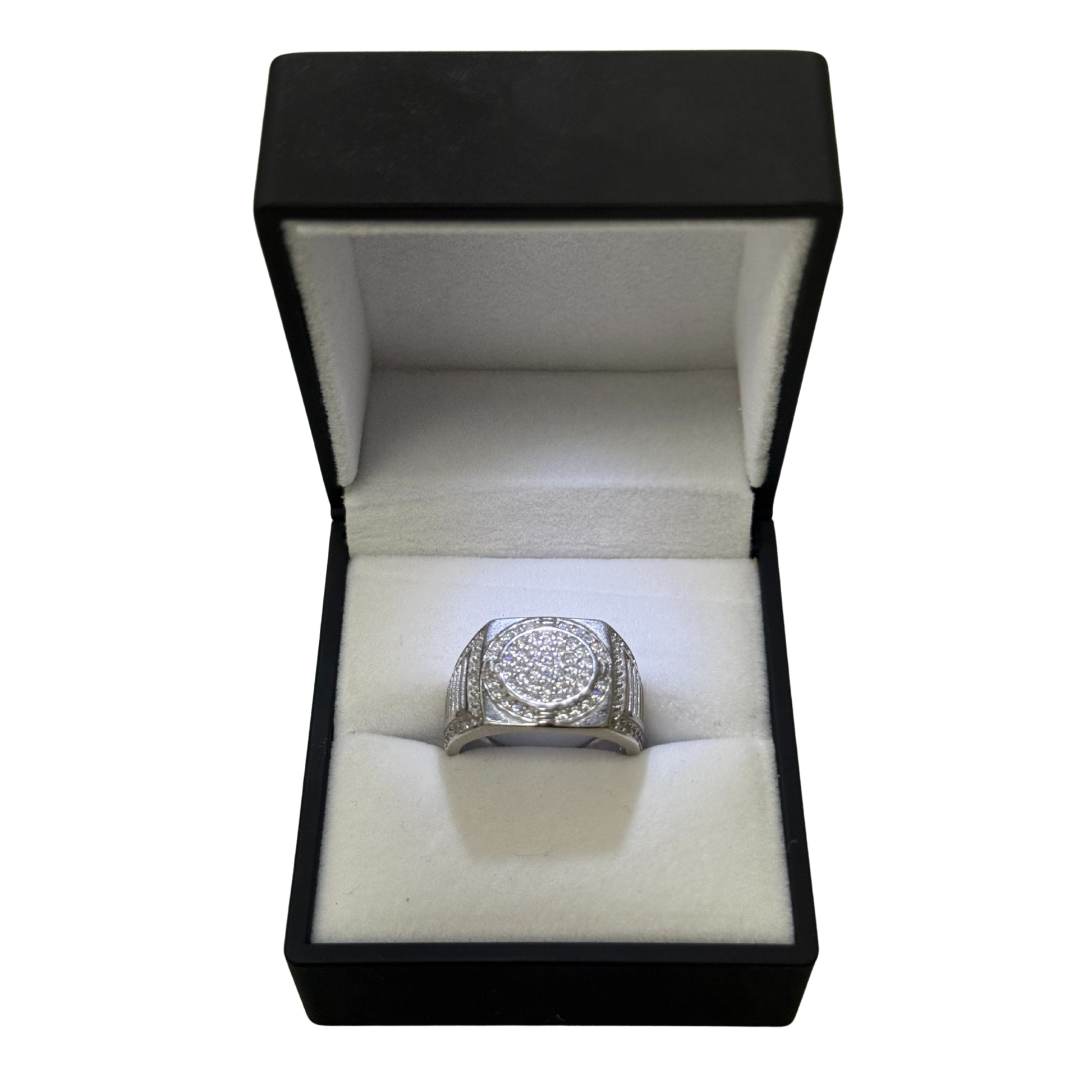 CIRCLE SET CZ DIAMOND RING Oppulence