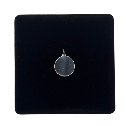 SILVER 18MM DISK PENDANT Oppulence