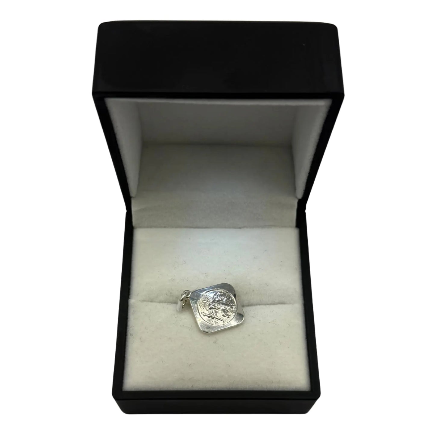 SILVER ST.CHRIS RHOMBUS PENDANT - Oppulence