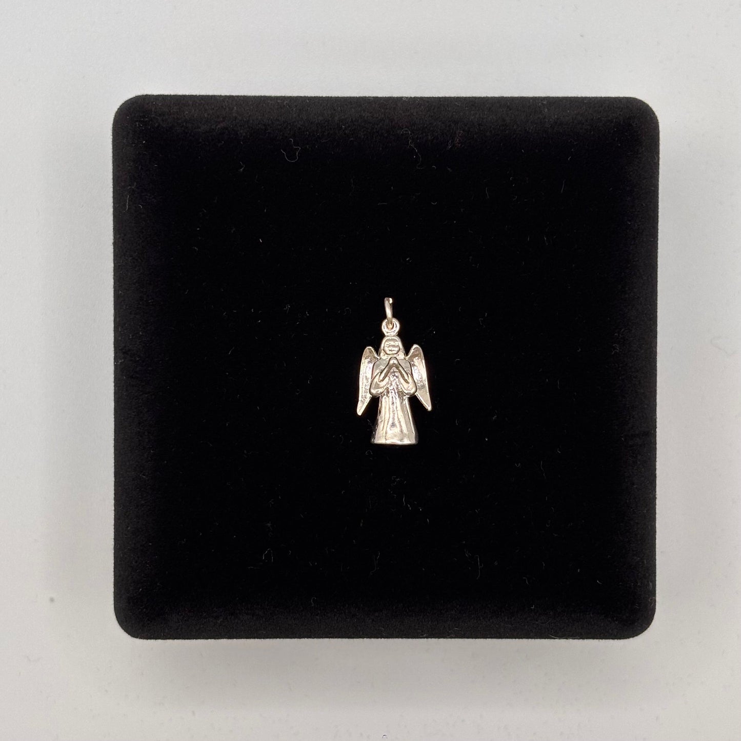 Oppulence Charm Collection Oppulence