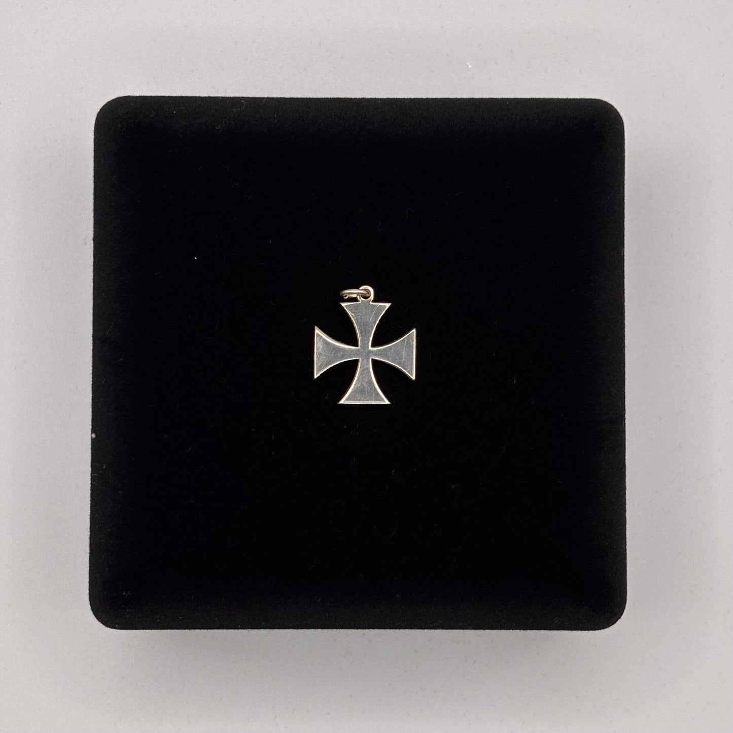 Oppulence Charm Collection Oppulence