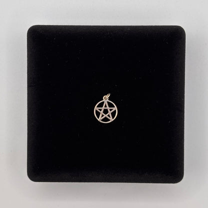 Oppulence Charm Collection Oppulence