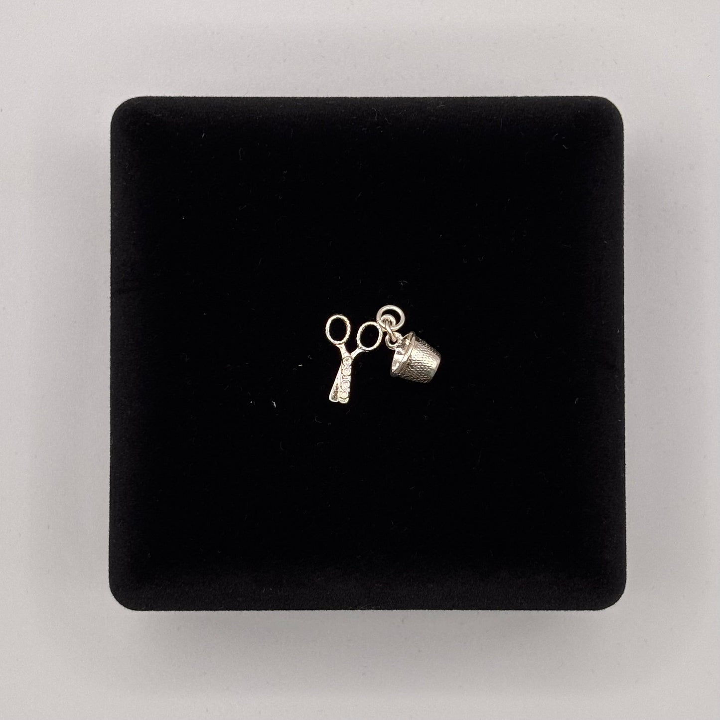 Oppulence Charm Collection Oppulence