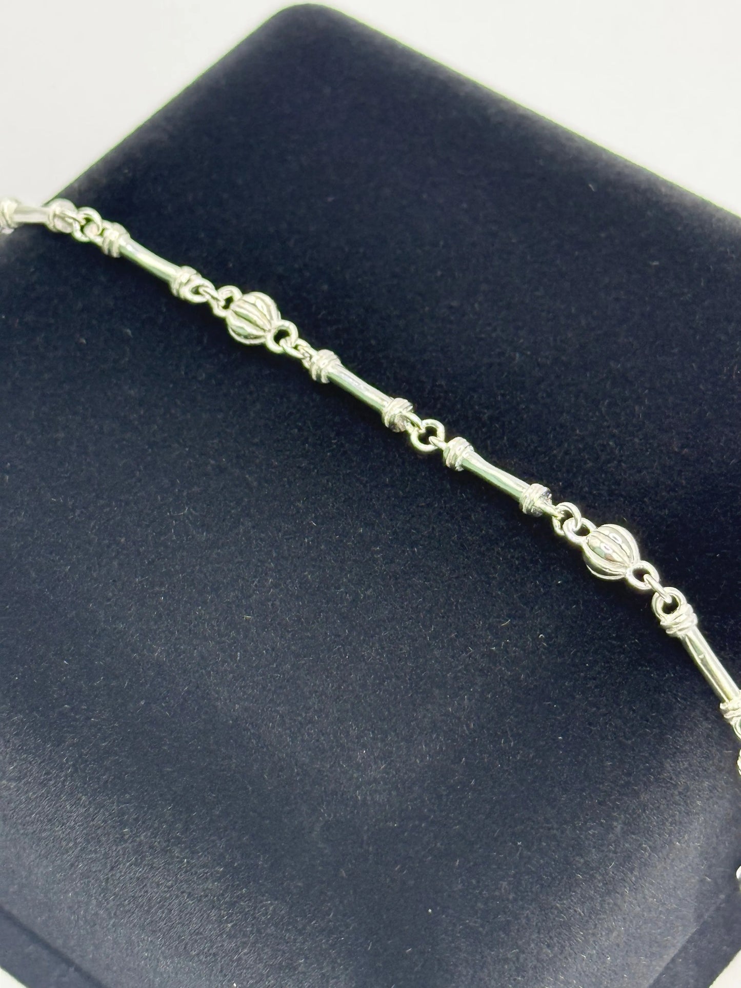 SILVER HANDMADE BALL BRACELET - Oppulence