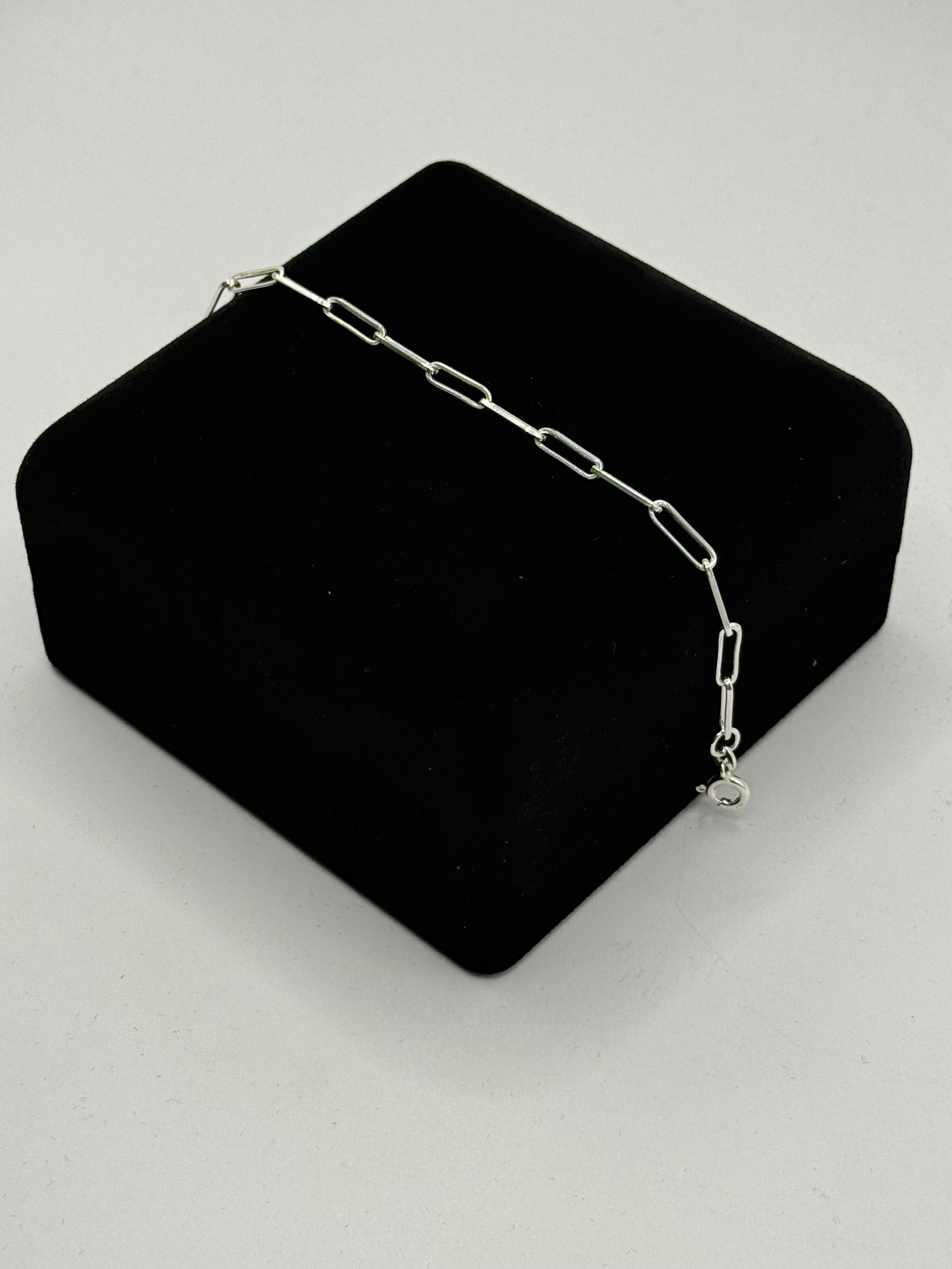 SILVER FETTER LONG LINK 7" BRACELET Oppulence