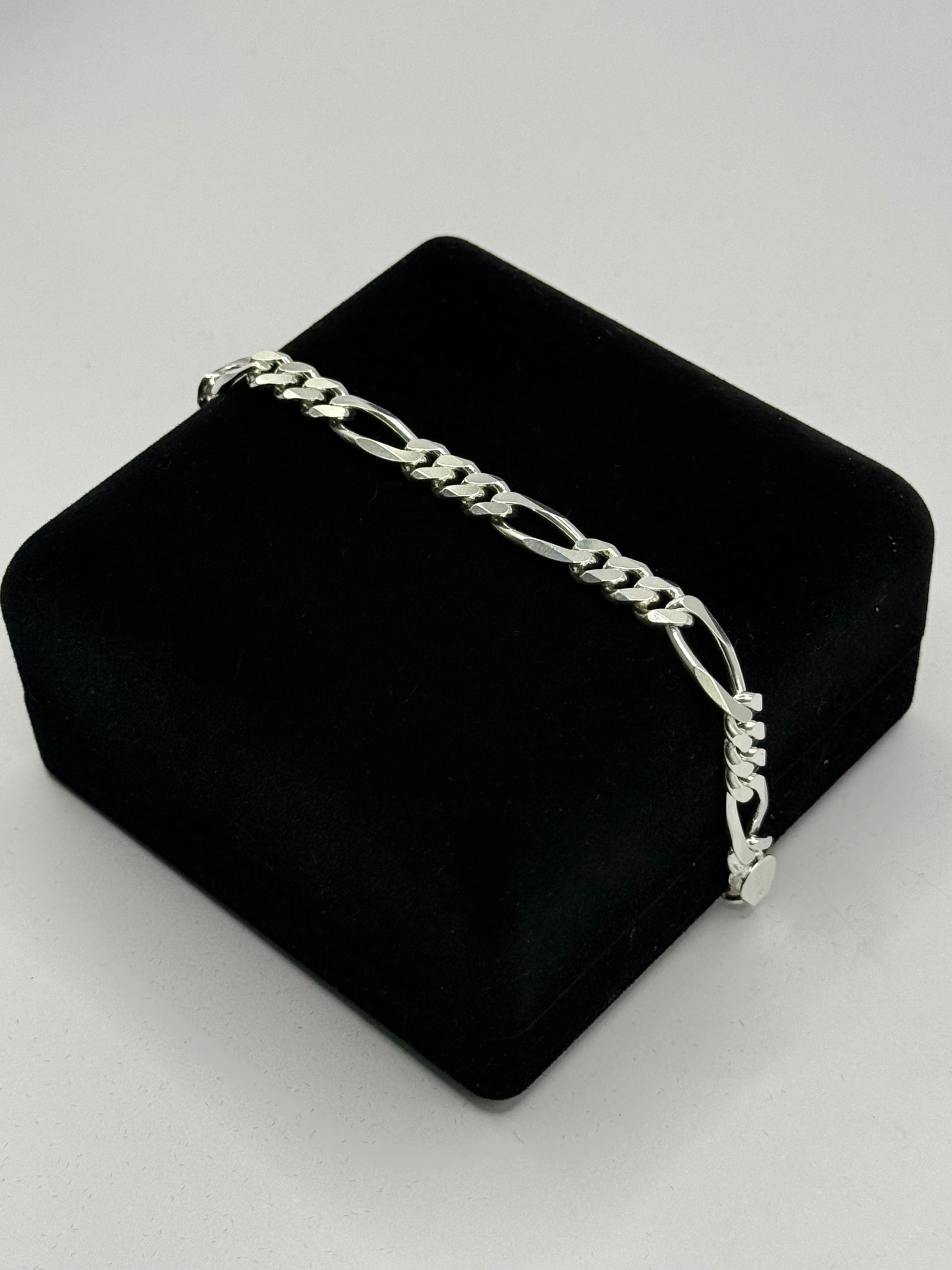 SILVER FIGARO 7" LARGE BRACELET Oppulence