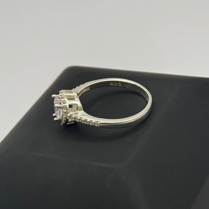 CRYSTAL HEART CZ DIAMOND RING Oppulence