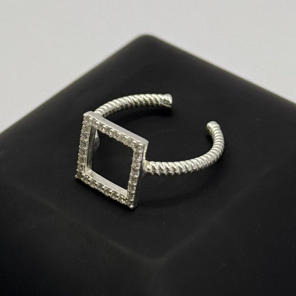 HOLLOW SQUARE CZ DIAMOND RING Oppulence